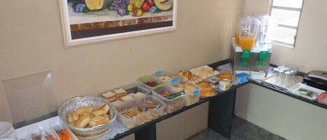 Free daily self-serve breakfast