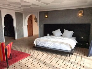 Villa, 5 slaapkamers | 5 slaapkamers, een strijkplank/strijkijzer, gratis wifi, beddengoed