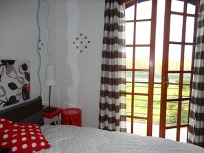 Apartment, 1 Queen Bed with Sofa bed, Kitchen | Minibar, in-room safe, individually furnished, blackout drapes - B&B Terra Marique (Syracuse)