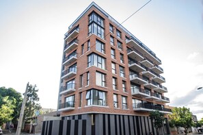 Front of property - Bright Stylish in Barrio Jara (Asunción)