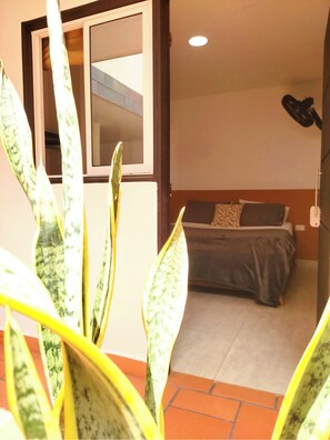 Standard Double Room, Private Bathroom | 1 bedroom, soundproofing, free WiFi, bed sheets