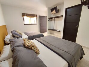 Family Twin Room | Soundproofing, free WiFi, bed sheets -  Trip Monkey Origen (San Gil)