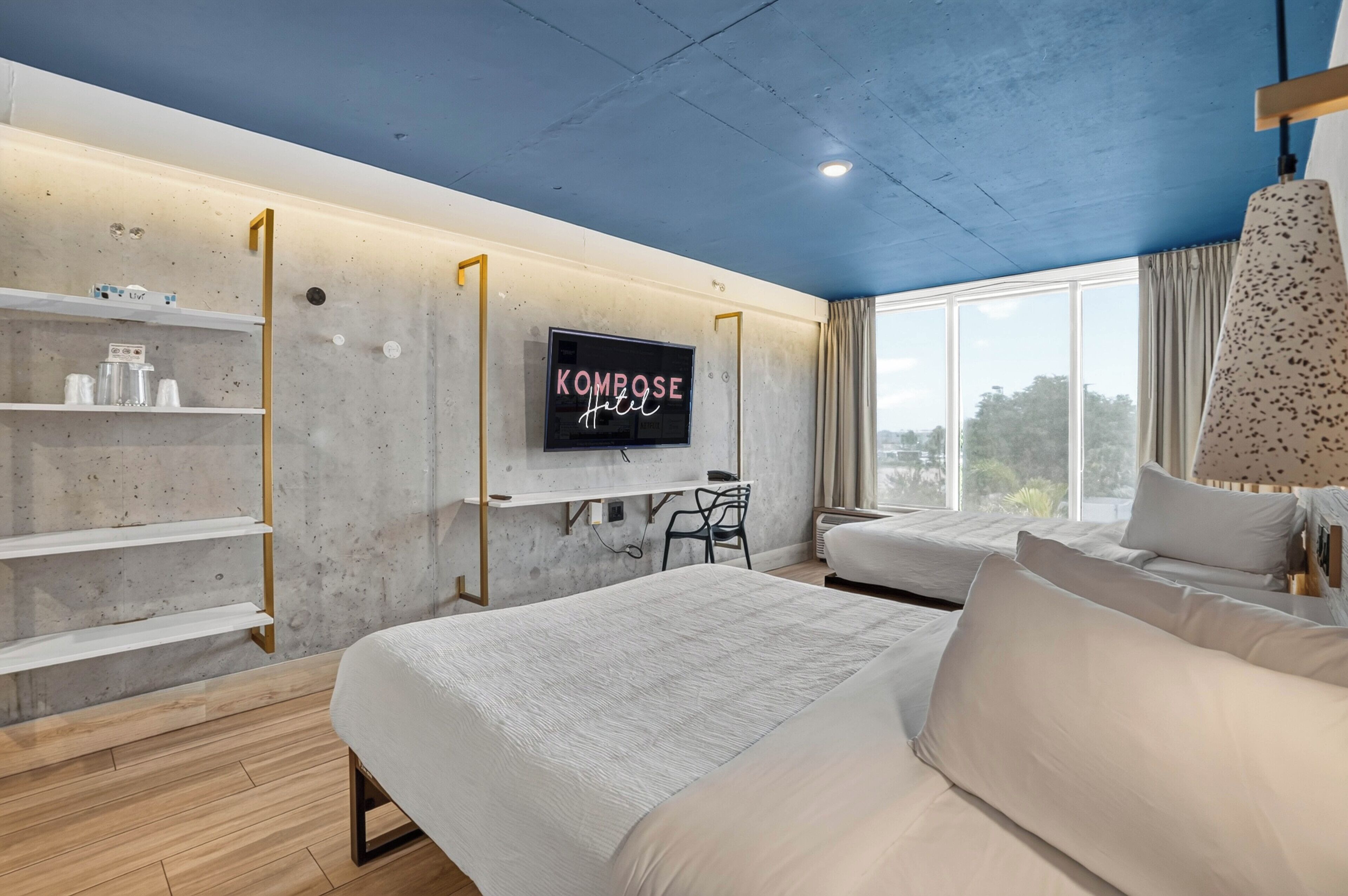 Coffres-forts dans les chambres, bureau