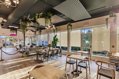 Kompose Boutique Hotel