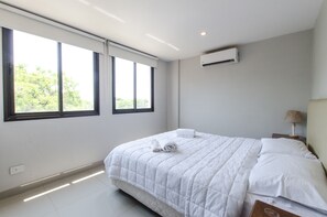 Comfort-Apartment | 2 Schlafzimmer, Verdunkelungsvorhänge, Bügeleisen/Bügelbrett