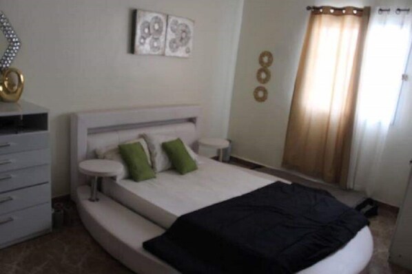 Lägenhet Standard - 2 sovrum | 2 sovrum, strykjärn/strykbräda, gratis wi-fi och sängkläder