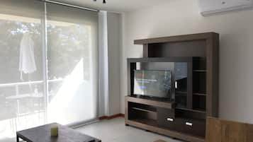 City-Apartment | Wohnzimmer | Flachbildfernseher, Netflix