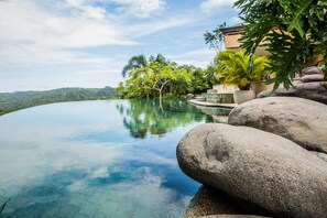Outdoor pool - Villa Nimbu (Cóbano)