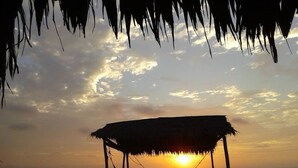 تناول الطعام بالخارج