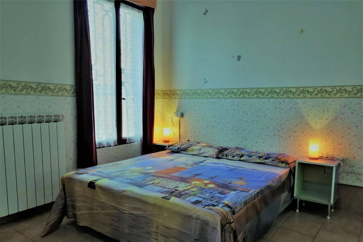 Room, 2 Bedrooms (external bathroom) | Free WiFi, bed sheets