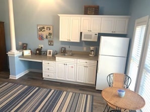 Condo (3709 Champions (Sea Trail)) | Private kitchen | Toaster, cookware/dishes/utensils - 3709 Champions (Sunset Beach)