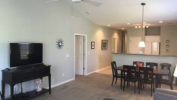 Condo (22C Sandpiper Bay (Sunset Beach)) | Private kitchen | Fridge, microwave, stovetop, dishwasher