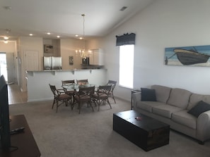 Condo (28C Sandpiper Bay (Sunset Beach)) | Living room