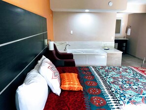Romantic Room | Living area | 43-inch LED TV with premium channels, TV - Tropical Inn & Suites (Clearwater)