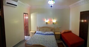 Phòng 3 (1) | Trang trí khác biệt, trang bị nội thất với thiết kế riêng biệt 