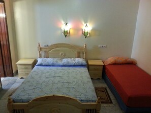 Triple Room (1) - Hotel Canarias Sahara (El Ouatia)