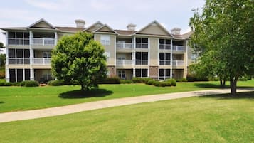 Condo (1309 Crow Creek Drive) | Exterior