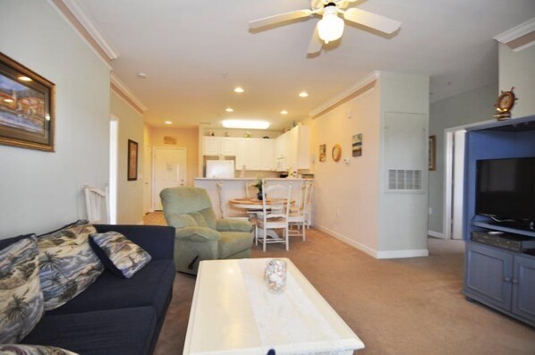 Condo (1322 Crow Creek Drive) | Living room | Flat-screen TV, DVD player - 1322 Crow Creek Drive (Calabash)