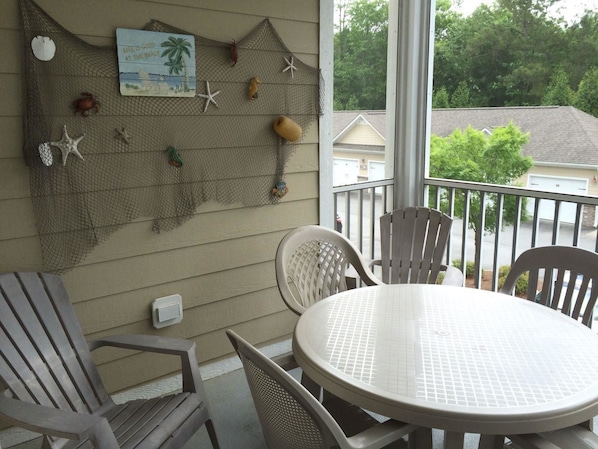 House | Balcony
