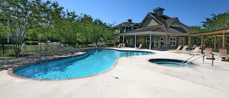 LĂ€genhet (240-06 Woodlands Way (Crow Creek)) | Pool | Utomhuspool