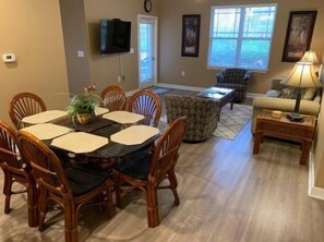 Condo (240-06 Woodlands Way (Crow Creek)) | Living room | Flat-screen TV - 24006 Woodlands Way (Calabash)