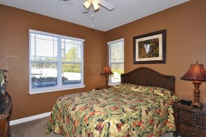 Condo (240-06 Woodlands Way (Crow Creek)) | 3 quartos, Wi-Fi de cortesia