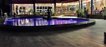 IRIS HOTEL