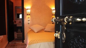 Unclassified image, 2 of 4, button - LE RIAD LANA (Marrakech)