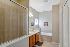 Ferienhaus | Badezimmer