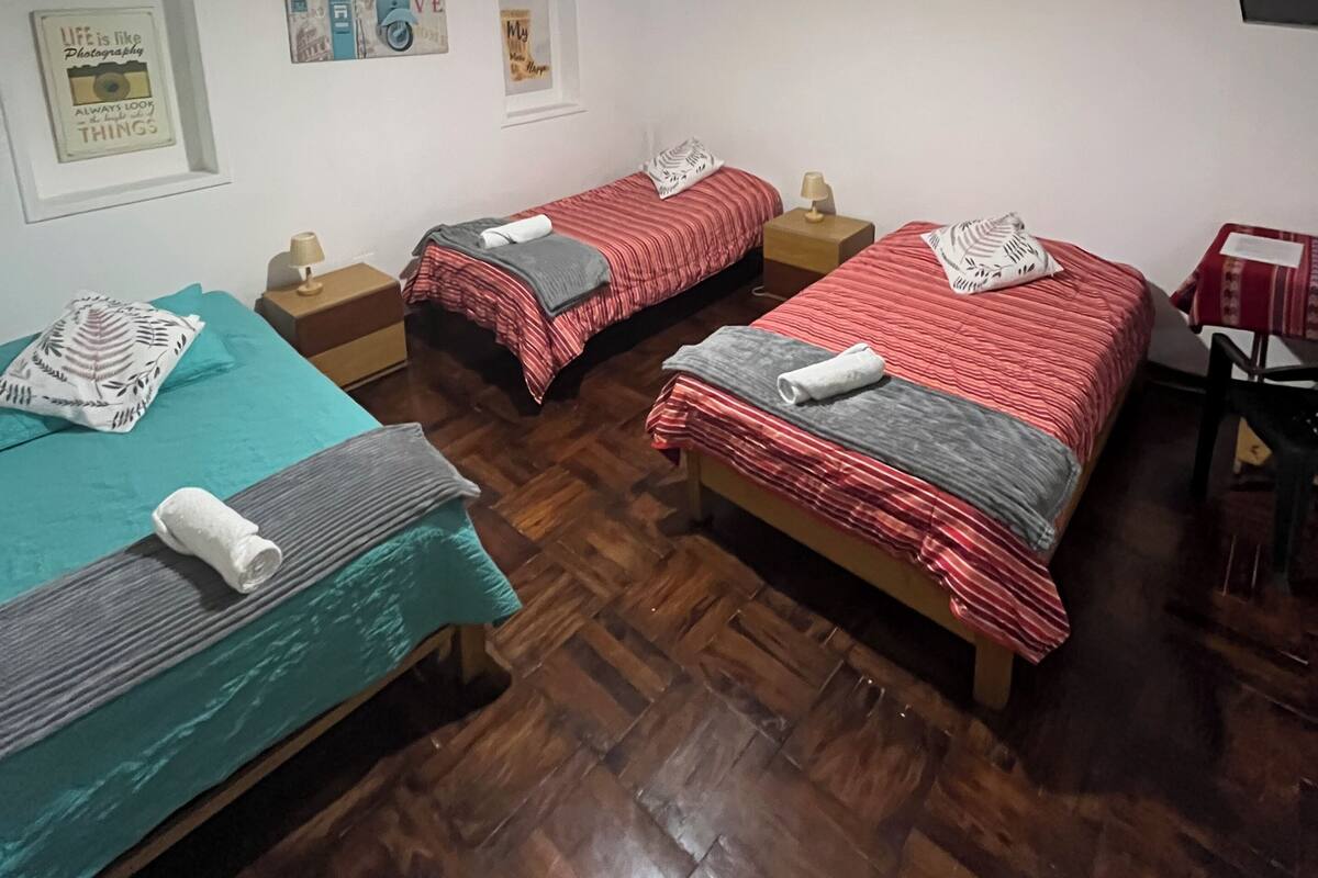 Economy Triple Room