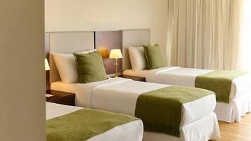 Minibar, in-room safe, individually decorated, individually furnished