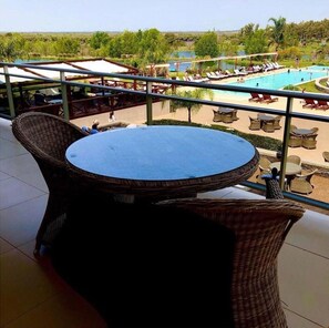 Quarto casal luxo | Terraço/pátio