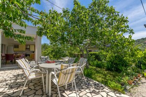 Terrace/patio - House Suncani Dvori (Rogoznica)