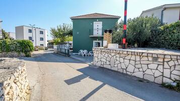 Kiến trúc tòa nhà