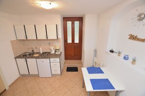 Private kitchen | Fridge, stovetop, espresso maker, toaster - Apartment Marino (Moscenicka Draga)