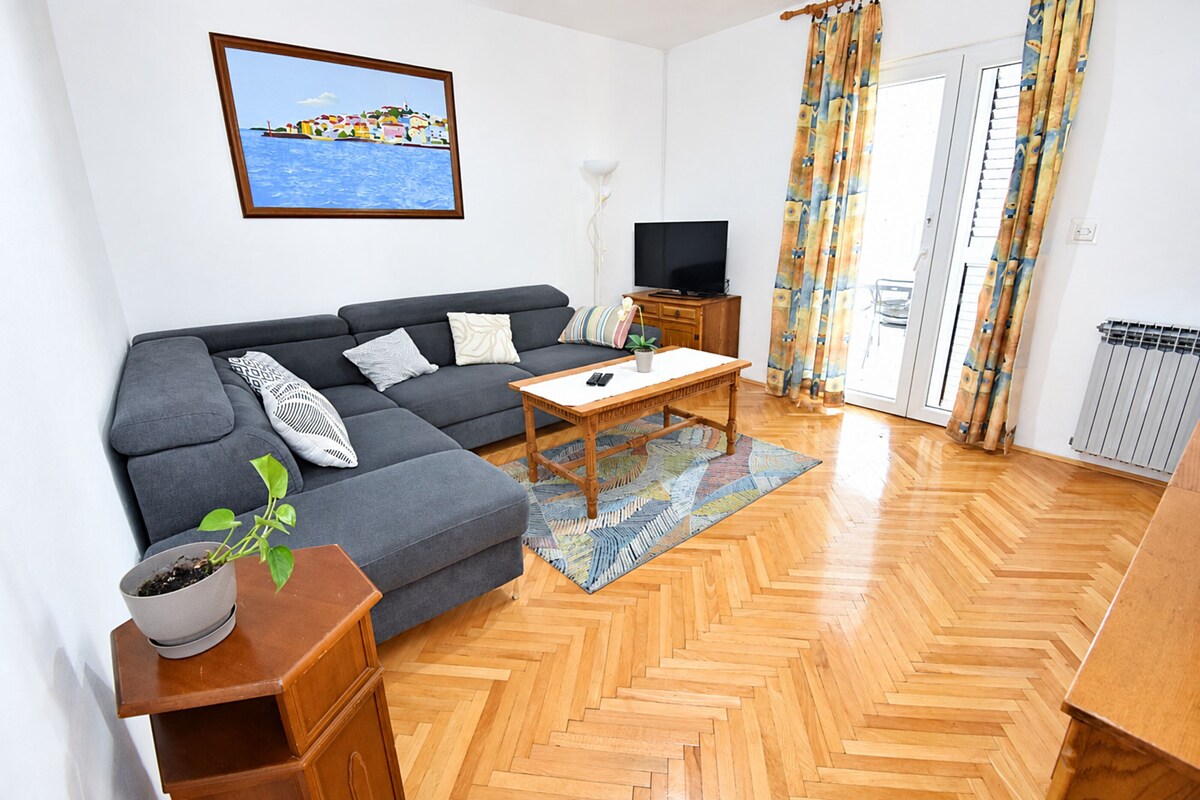 Apartment (A1)