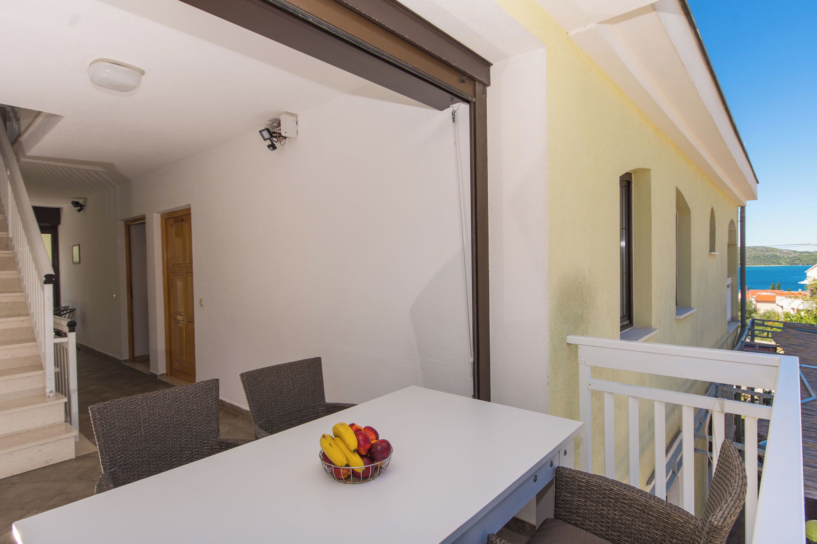 Apartment (A4) | Balkon