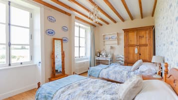 Habitación Deluxe con 2 camas individuales (Blue Toile) | 1 habitación, sábanas de algodón egipcio y ropa de cama de alta calidad