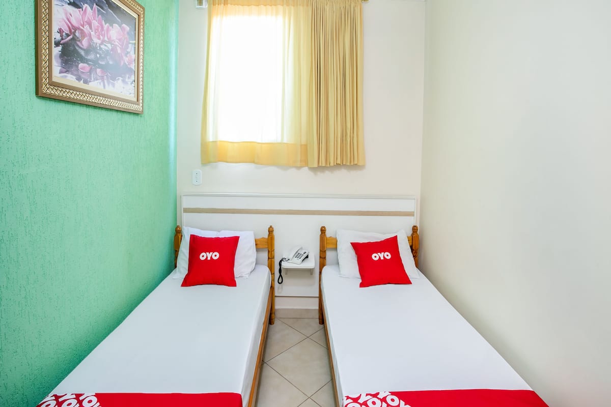 Family Triple Room | 1 bedroom, iron/ironing board, free WiFi