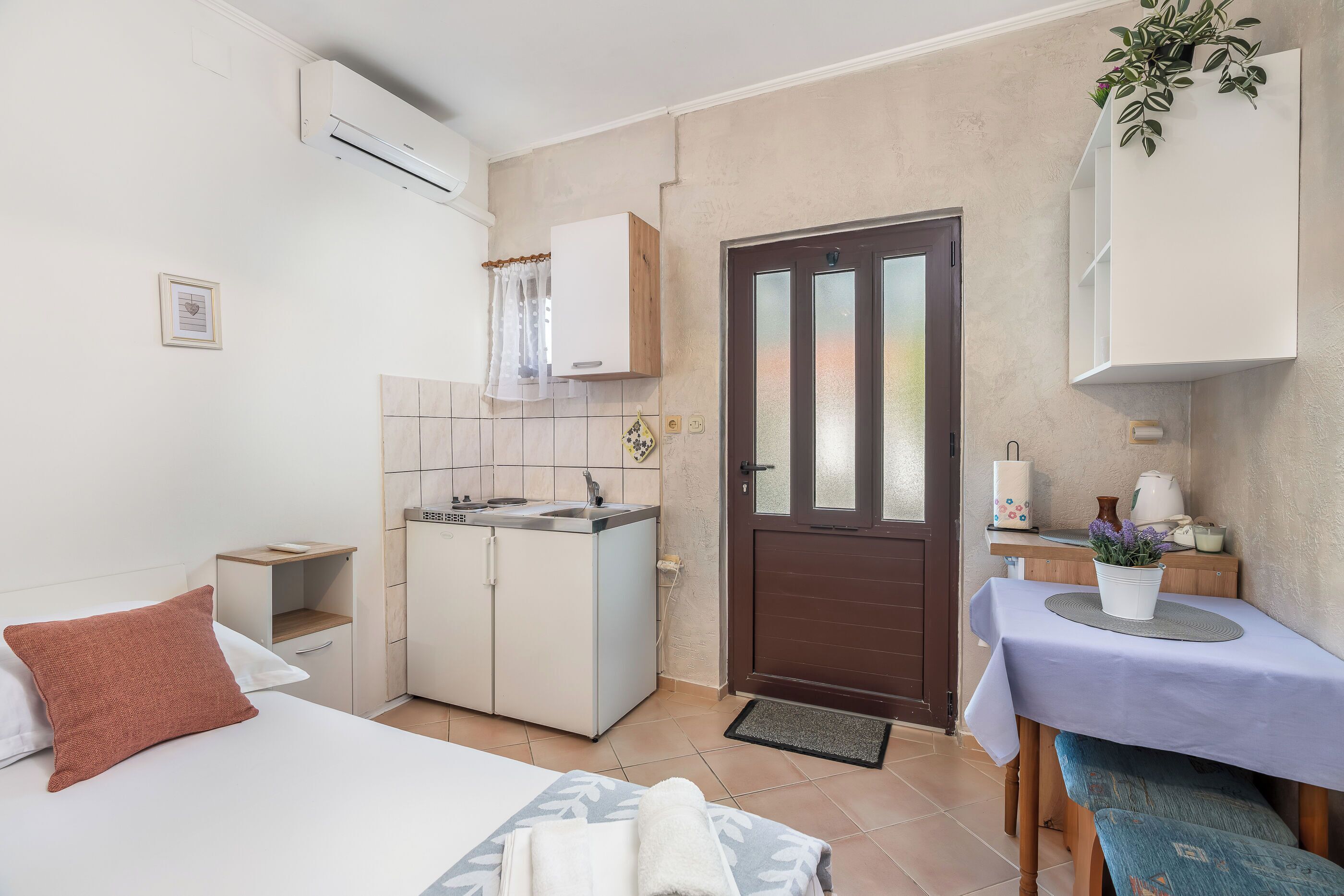 Studio (A3) | Interior