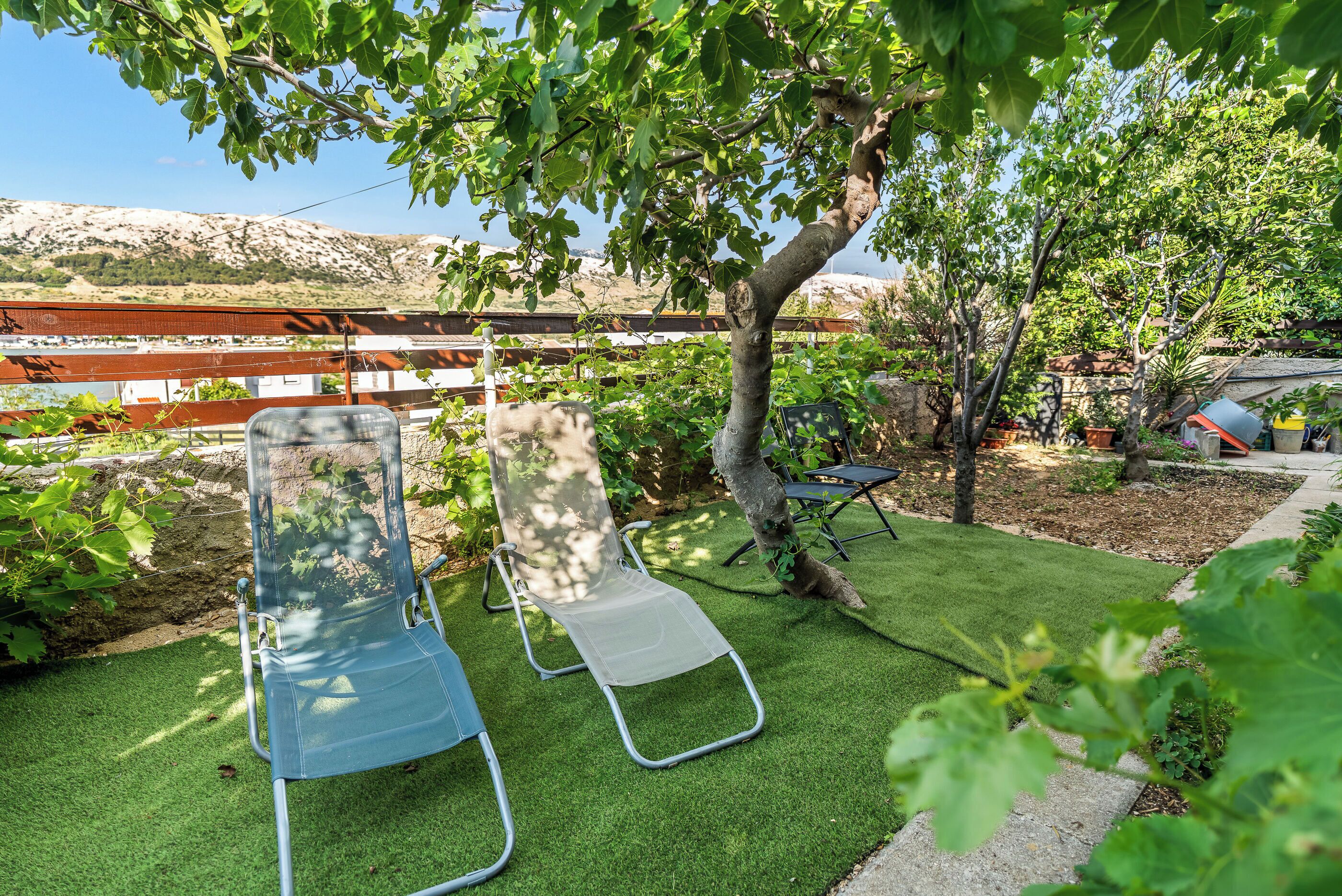 Apartment (A2) | Garden