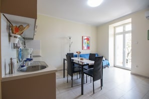 Cucina privata | Frigorifero, microonde, piano cottura, lavastoviglie
