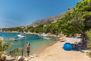 Beach nearby - Apartments Stjepan (Omis)