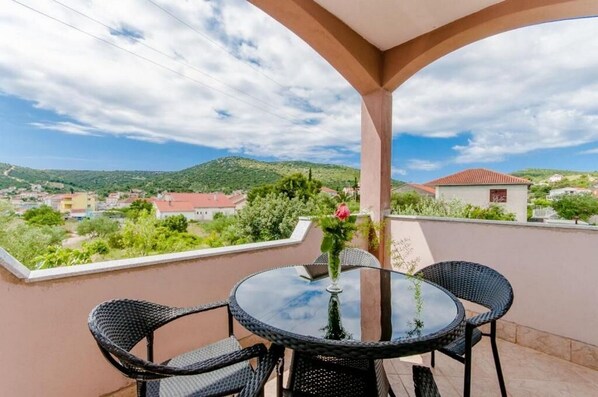 Apartment (A2) | Balcony - Apartments Mladen (Marina)