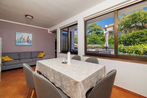 Apartment (A1) | Living room