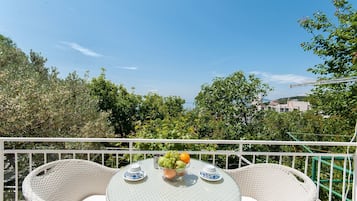 Studio (A4) | Balcony