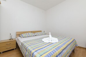 Wi-Fi gratuit, draps fournis