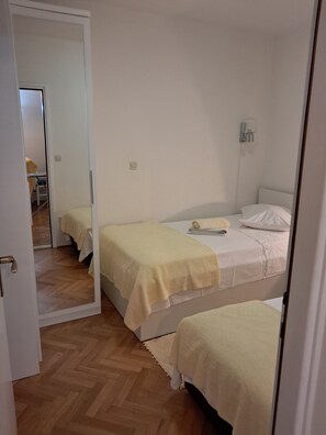 Apartment (A1)