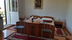 Room (S1) | Bed sheets - Room Marin (Jelsa)