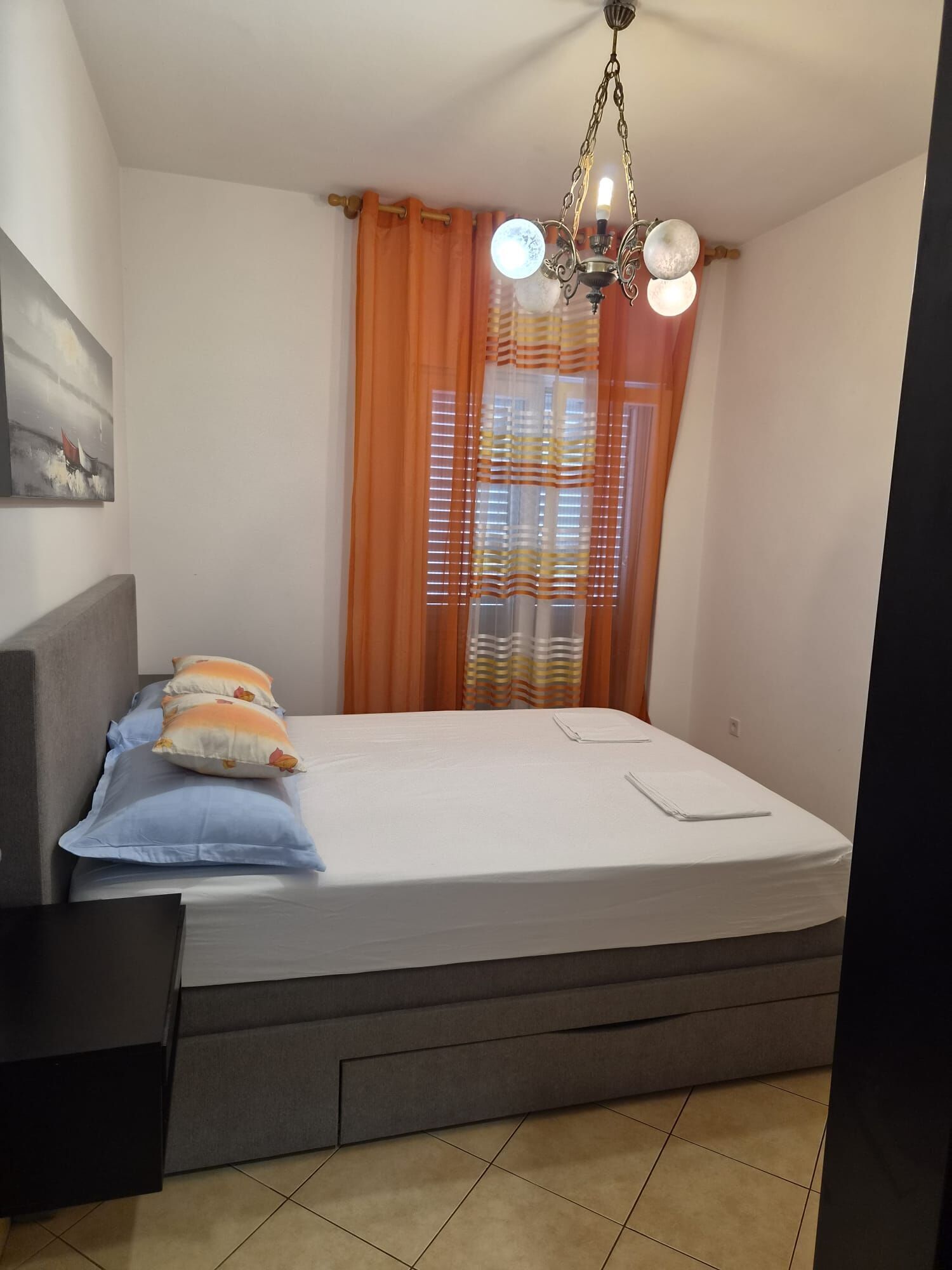Appartement (A2) | Fer et planche à repasser, accès au Wi-Fi (inclus)